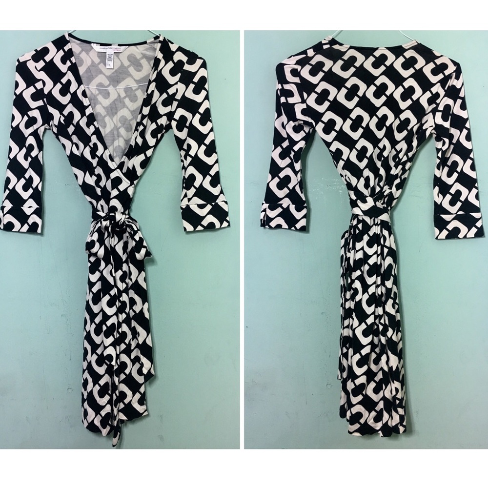 Diane Von Furstenberg Silk Black Wrap Dress US 2